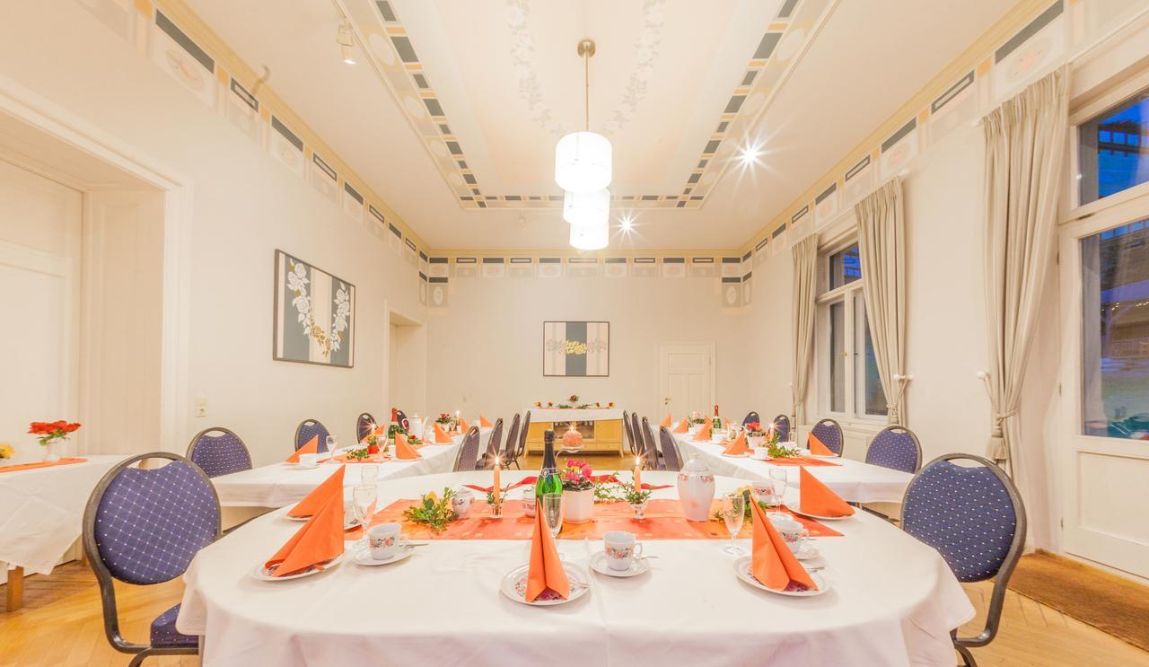 Gaestehaus Villa Rose Durrrohrsdorf Eksteriør billede