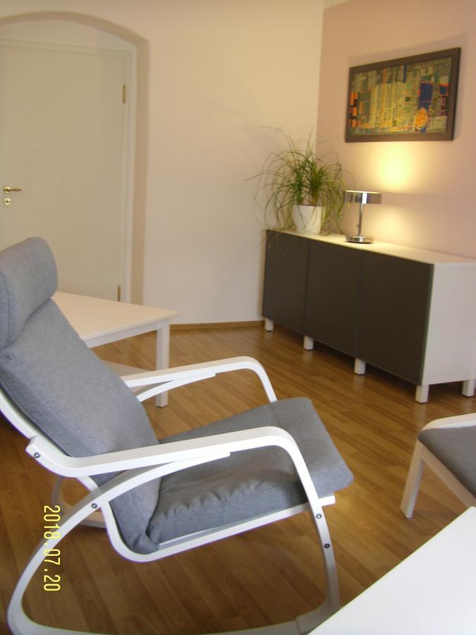 Gaestehaus Villa Rose Durrrohrsdorf Eksteriør billede